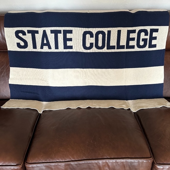 Penn State Rugby Stripe Blanket, "STATE COLLEGE", perfect for gift or dorm! - Picture 1 of 4